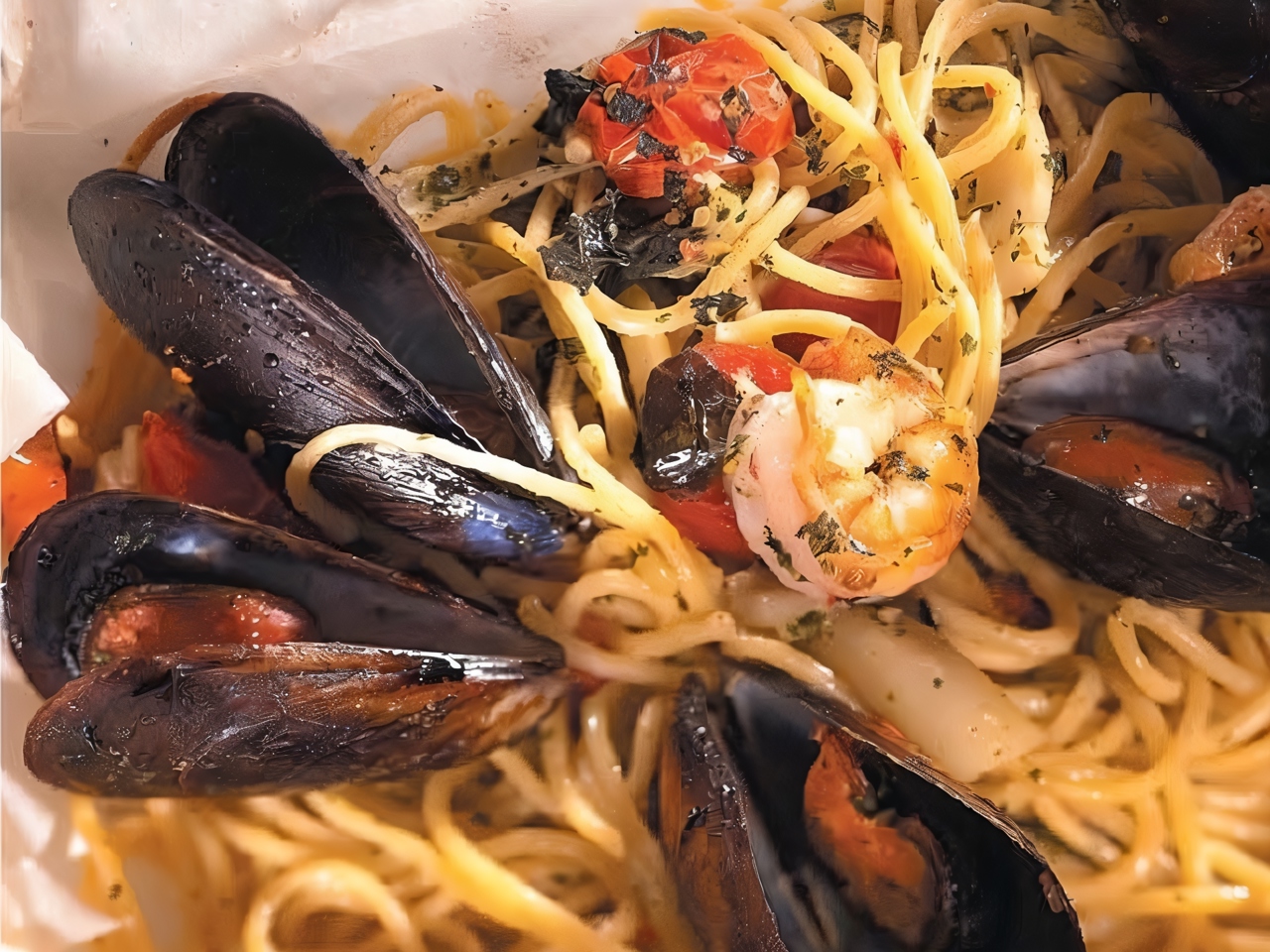 Baked Spaghetti with Seafood