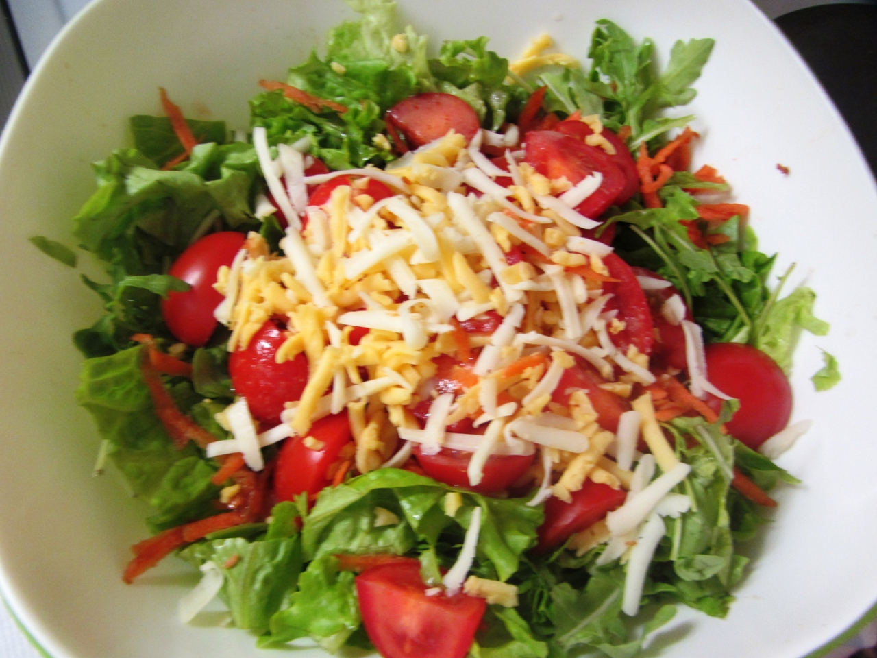 Green Italian Salad with Vinaigrette Dressing