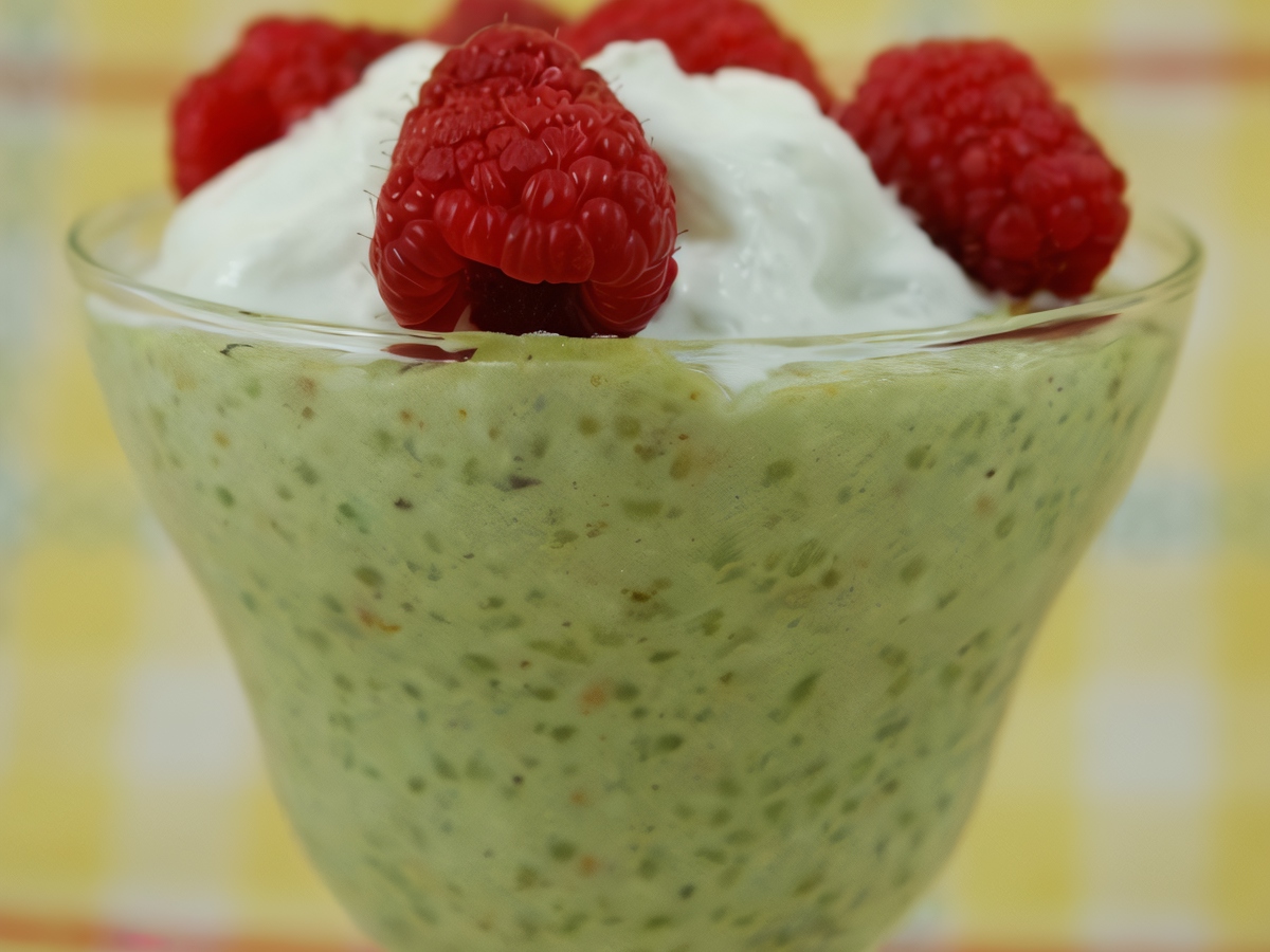 Green Tapioca Pudding with Green Tea and Pistachios
