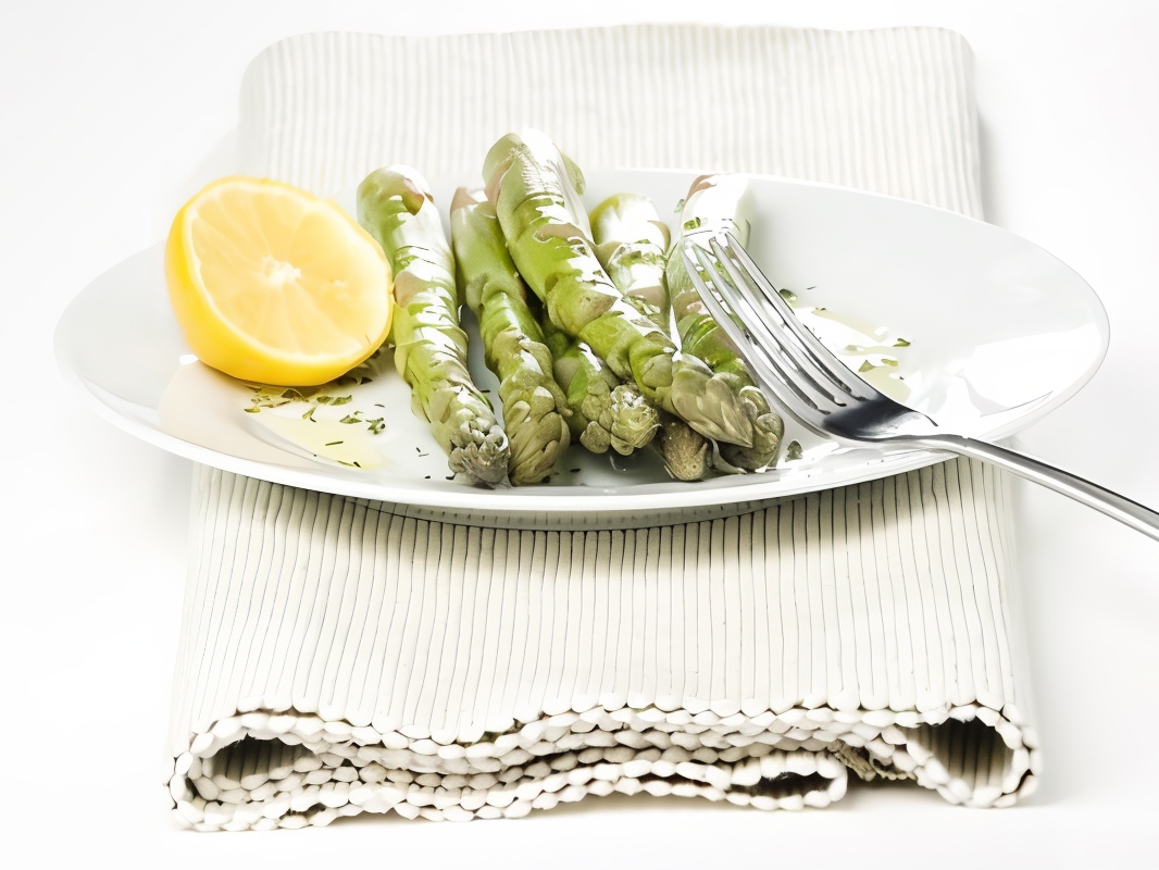 Fried Asparagus with Lemons and Oregano