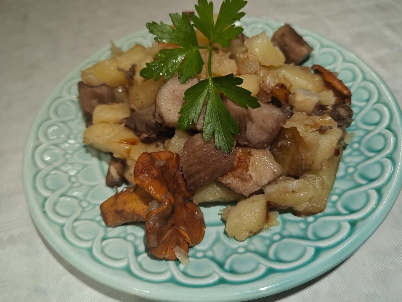 Fried Potatoes with Wild Mushrooms