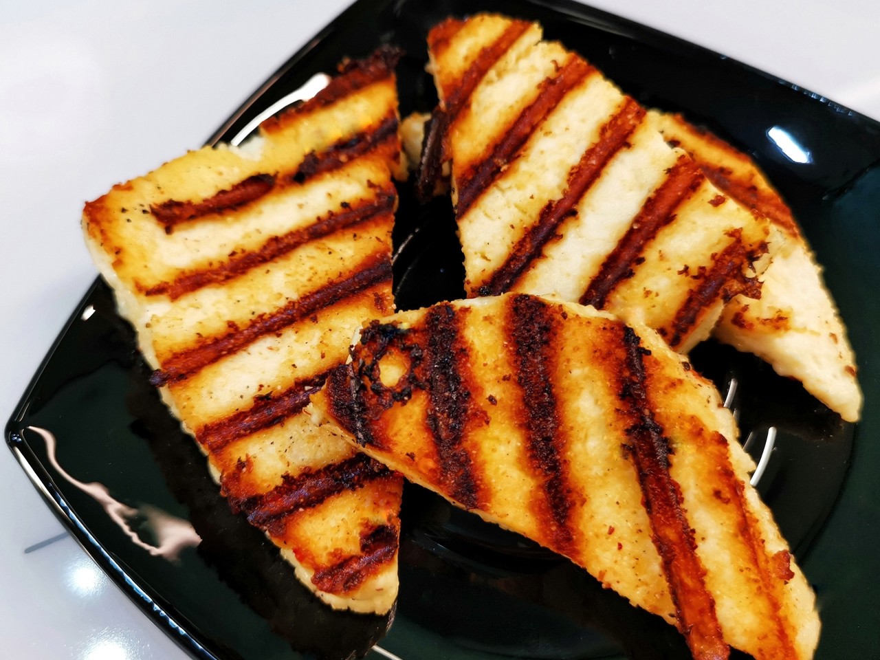 Fried Adyghe Cheese with Garlic
