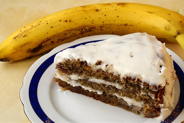 Банановый пирог в карамельной глазури