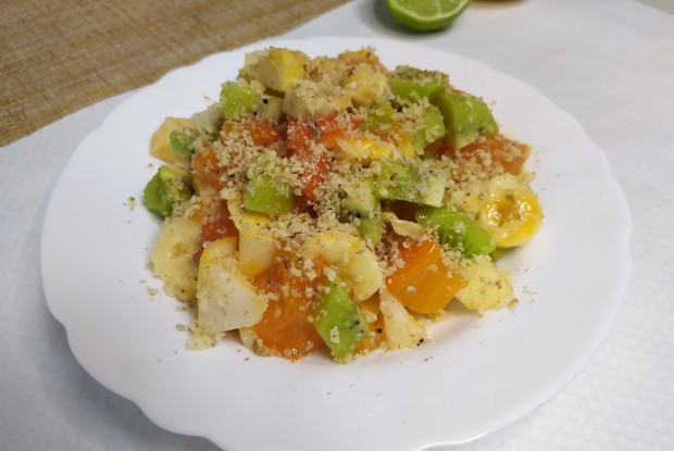 Фруктовый салат с хурмой