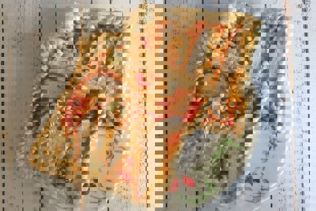 Галета с грушей и сыром бри