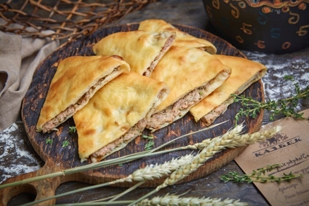 Грузинский мясной пирог