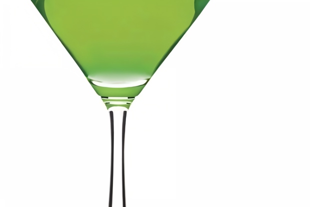 Имбирный мартини с зеленым яблоком