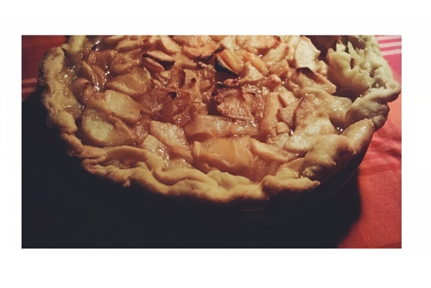 Карамельный яблочно-грушевый пирог