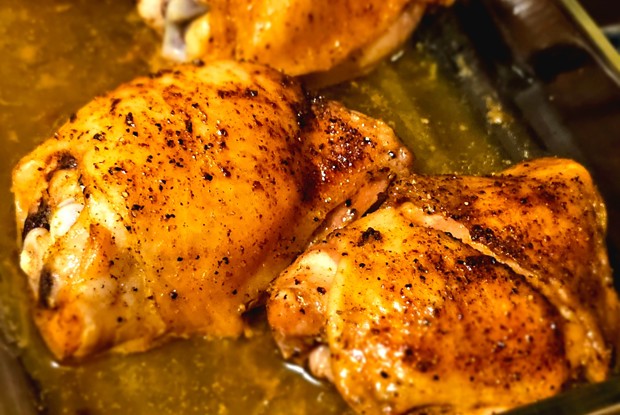 Куриные бедра в духовке в фольге