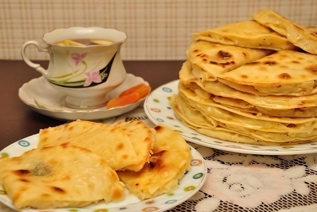 Кыстыбыи - татарские лепешки с картошкой