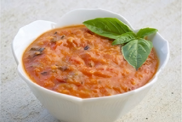 Луковый соус с томатной пастой