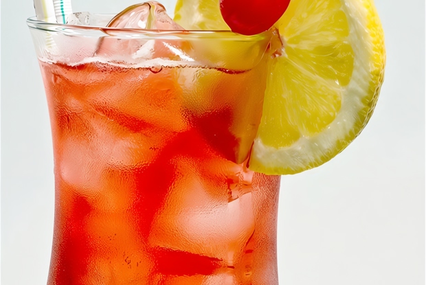 Малиново-лимонный коктейль на День святого Валентина