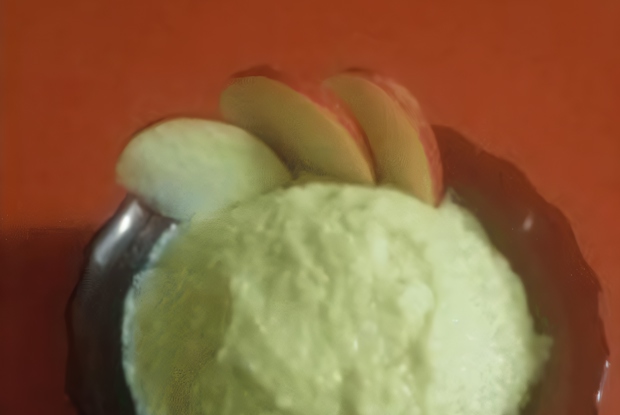 Молочная горохово-кукурузная каша с яблоком