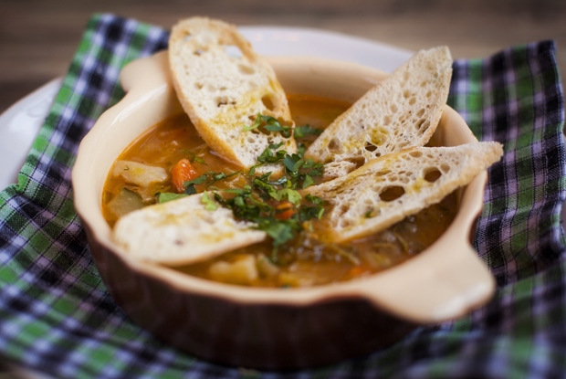 Овощной суп с фасолью «Риболлита» из ресторана Christian