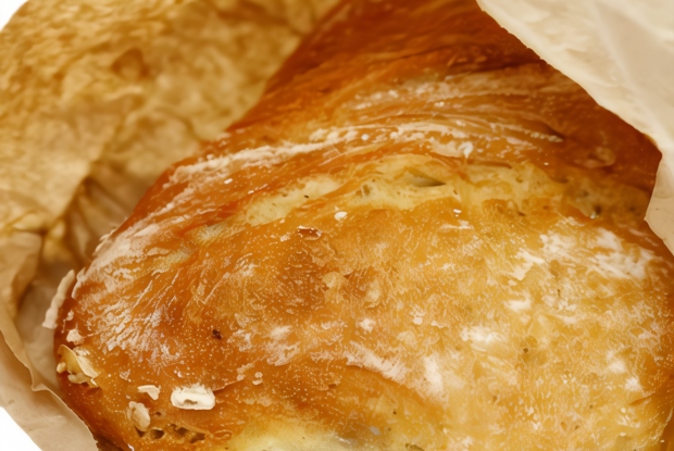 Постный хлеб из спельтовой муки с луком