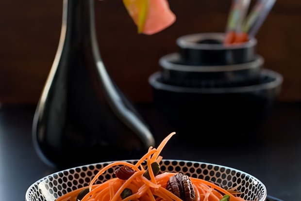 Салат из маринованной моркови по-французски