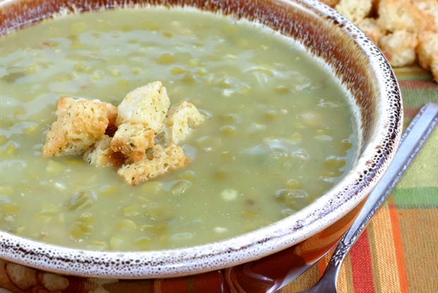 Суп-пюре из фасоли или гороха