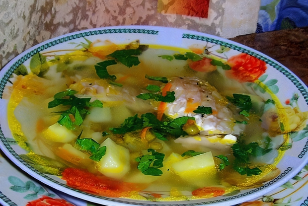 Суп с пеленгасом и горошком