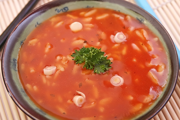 Томатный суп с диким рисом