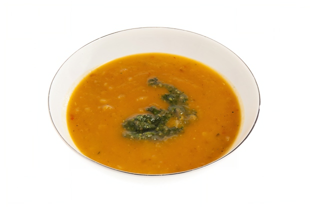 Тыквенный суп-пюре с помидорами и чечевицей