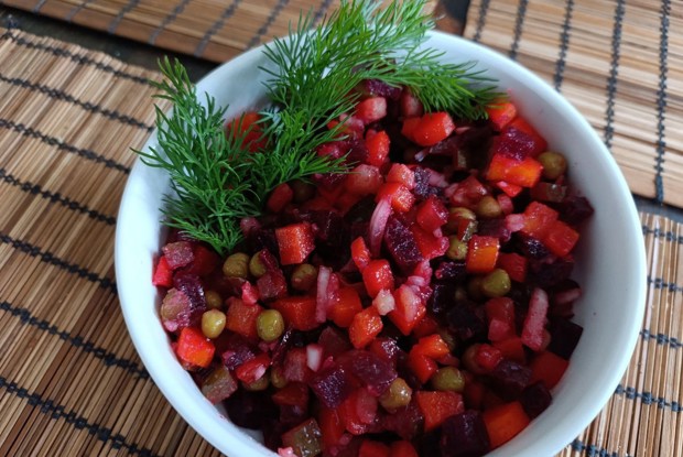 Винегрет классический с горошком