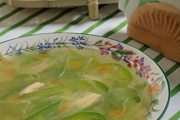 Зеленый овощной суп