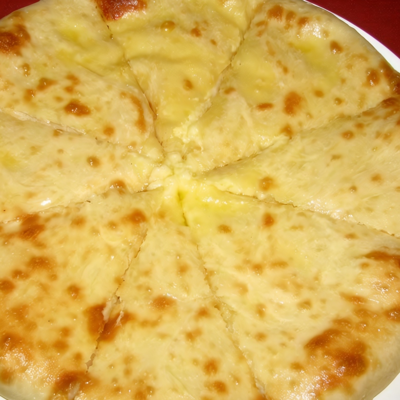 Лепешка с сыром и картофелем на сковороде