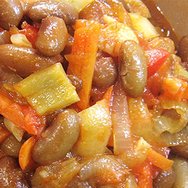 Рагу из цыпленка с красной фасолью и шампиньонами — пошаговый рецепт с фото от Bonduelle