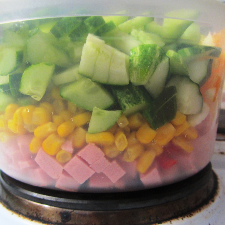 Овощной салат с карбонадом