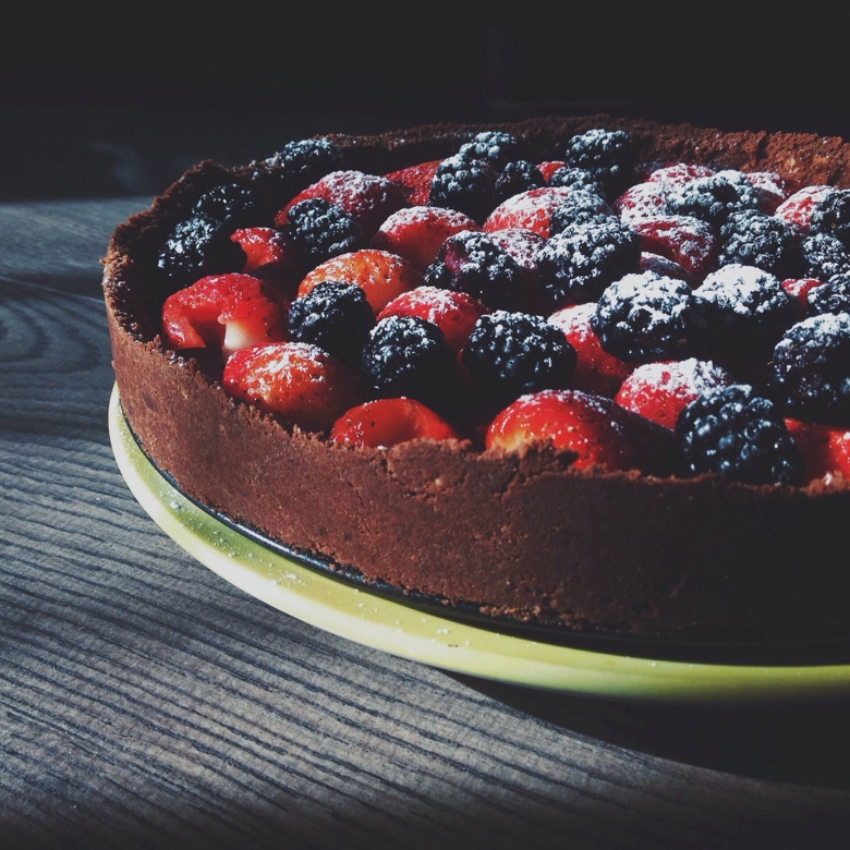 Шоколадно-ягодный торт, пошаговый рецепт на ккал, фото, ингредиенты - Женя jennysmile83