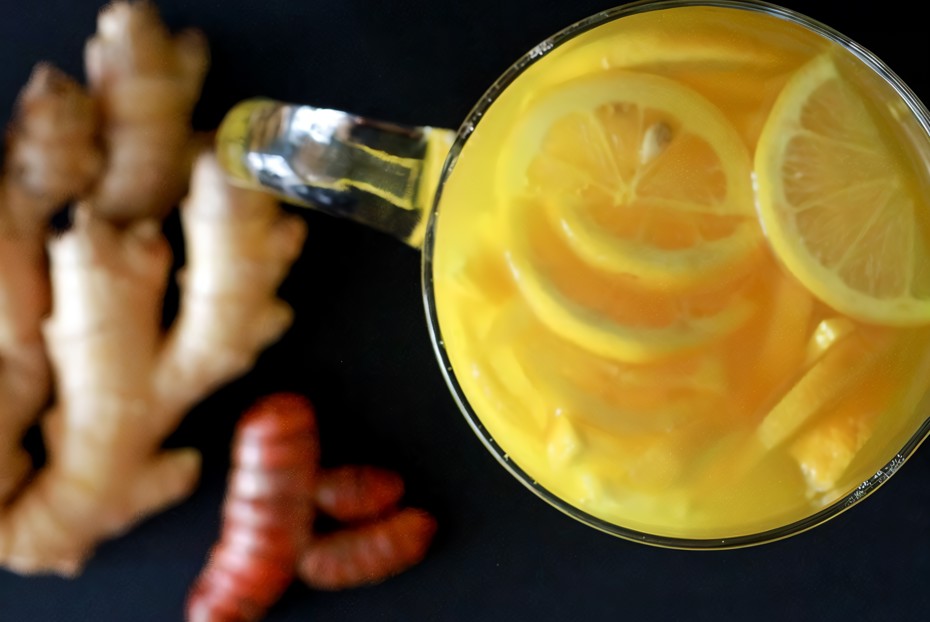 Фото рецепта Чай с имбирем и лимоном