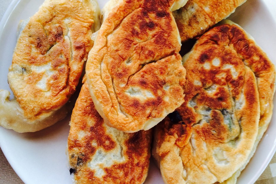 Фото рецепта Чебуреки с грибами и сыром
