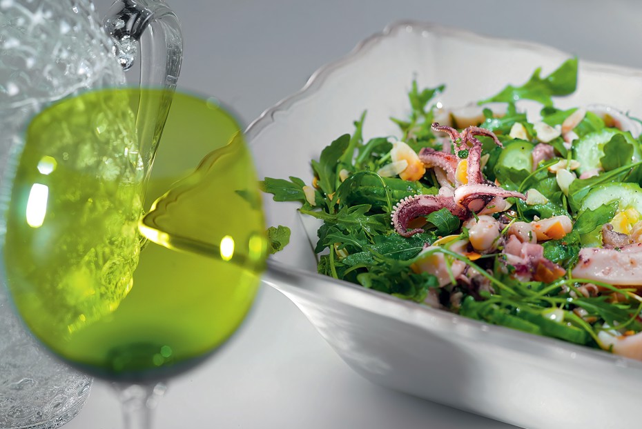 Фото рецепта Салат с морепродуктами