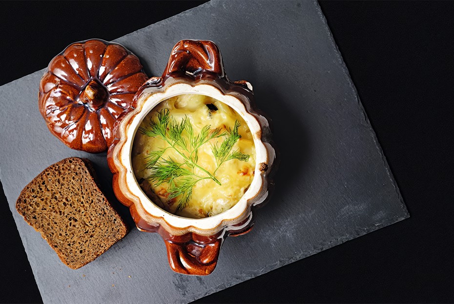 Фото рецепта Жаркое в горшочках