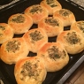 Фотография рецепта Ароматные чесночные булочки с зеленью автор Ursula Abramson
