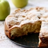 Фотография рецепта Диетическая яблочная шарлотка с медом на ржаной муке автор Abra Cadabra