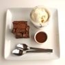 Фотография рецепта Ванильный брауни с грецкими орехами и темным шоколадом автор Catherine A