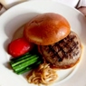 Фотография рецепта Гамбургер с котлетой из говядины автор Еда