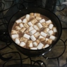 Фотография рецепта Густой горячий шоколад со взбитыми сливками и зефиром автор Эльмира Мамедова