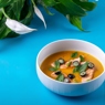 Фотография рецепта Холодныи манговыи суп с форелью голубикои и базиликом автор Еда
