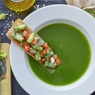 Фотография рецепта Холодный суп из бакинских огурцов с лососем и лепестками миндаля автор Мария Ерке