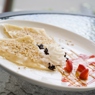 Фотография рецепта Хрустящие тортильи с ягодным соусом автор Masha Potashova