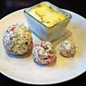 Фотография рецепта Яйца с моцареллой сливочные шарики и тосты с томатами автор Я Г
