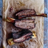 Фотография рецепта Копченые говяжьи ребра с солью и перцем автор Еда