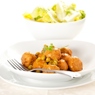 Фотография рецепта Куриные котлетки в винном соусе с грибами и горошком автор Masha Potashova