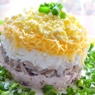 Фотография рецепта Куриный салат с грибами и сыром автор Anna Sazanova