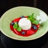 Фотография рецепта Паннакотта со свежими ягодами автор Ресторан LESNOY