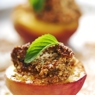 Фотография рецепта Печеные персики с йогуртом медом и жареными грецкими орехами автор Masha Potashova