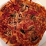 Фотография рецепта Пицца с ветчиной моллюсками и анчоусами автор Катя Волков