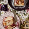 Фотография рецепта Пирог с карамелизированными сливами автор Кулинар 625906